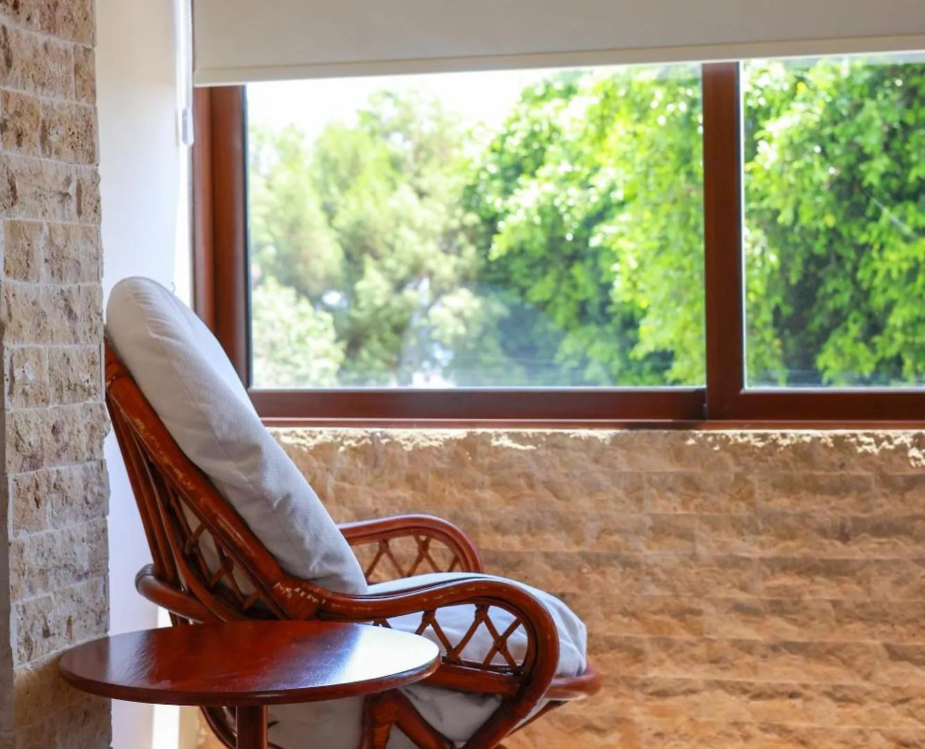 Piale Palms Makenzie Beach Front Apartment, לרנקה דירה