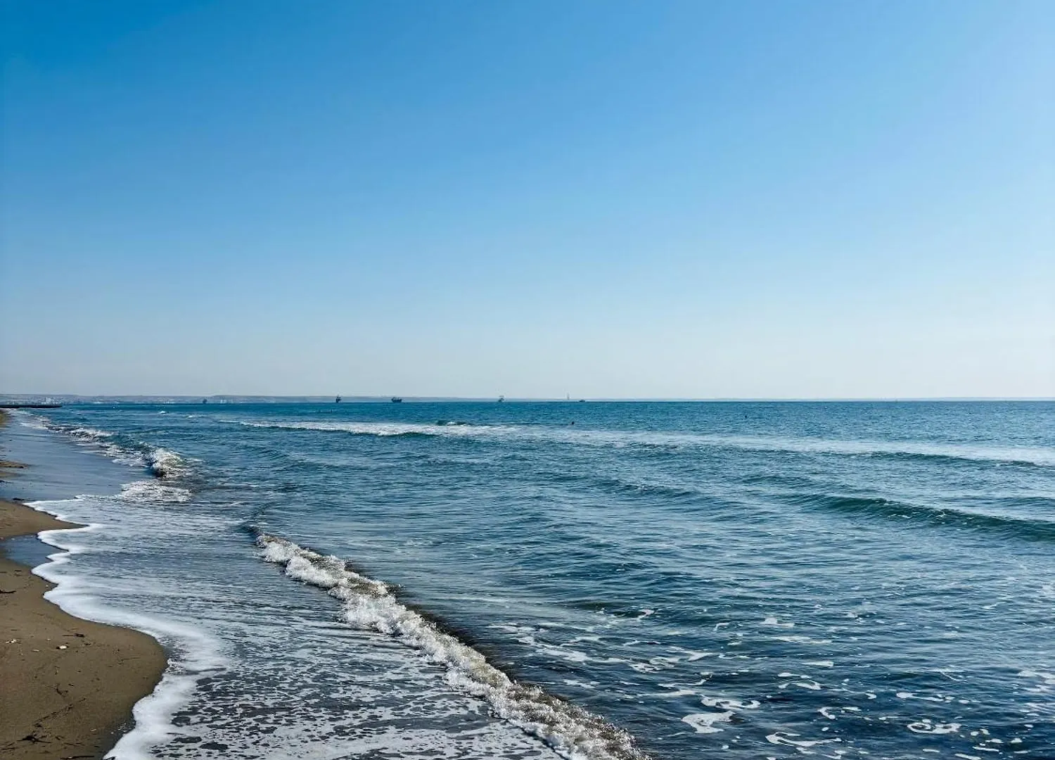 Piale Palms Makenzie Beach Front Apartment, לרנקה קפריסין