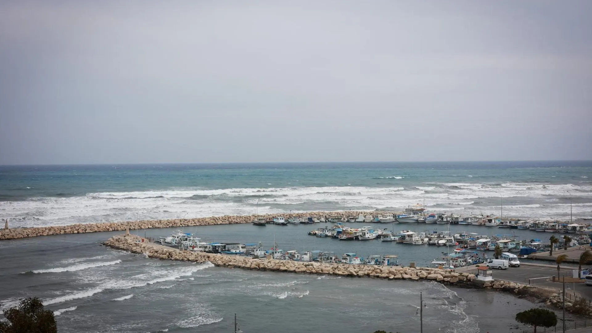 Apartment Piale Palms Makenzie Beach Front Apartment, Larnaca